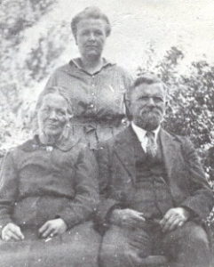 Mary Jones, Ellen and Albert Richins